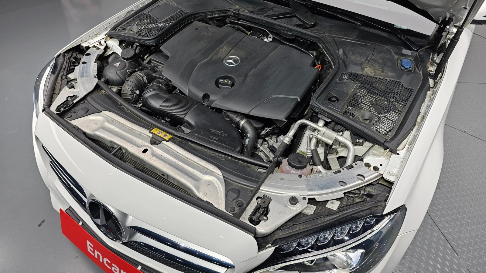 Mercedes-Benz C 220, снимка 9 - Автомобили и джипове - 54968387