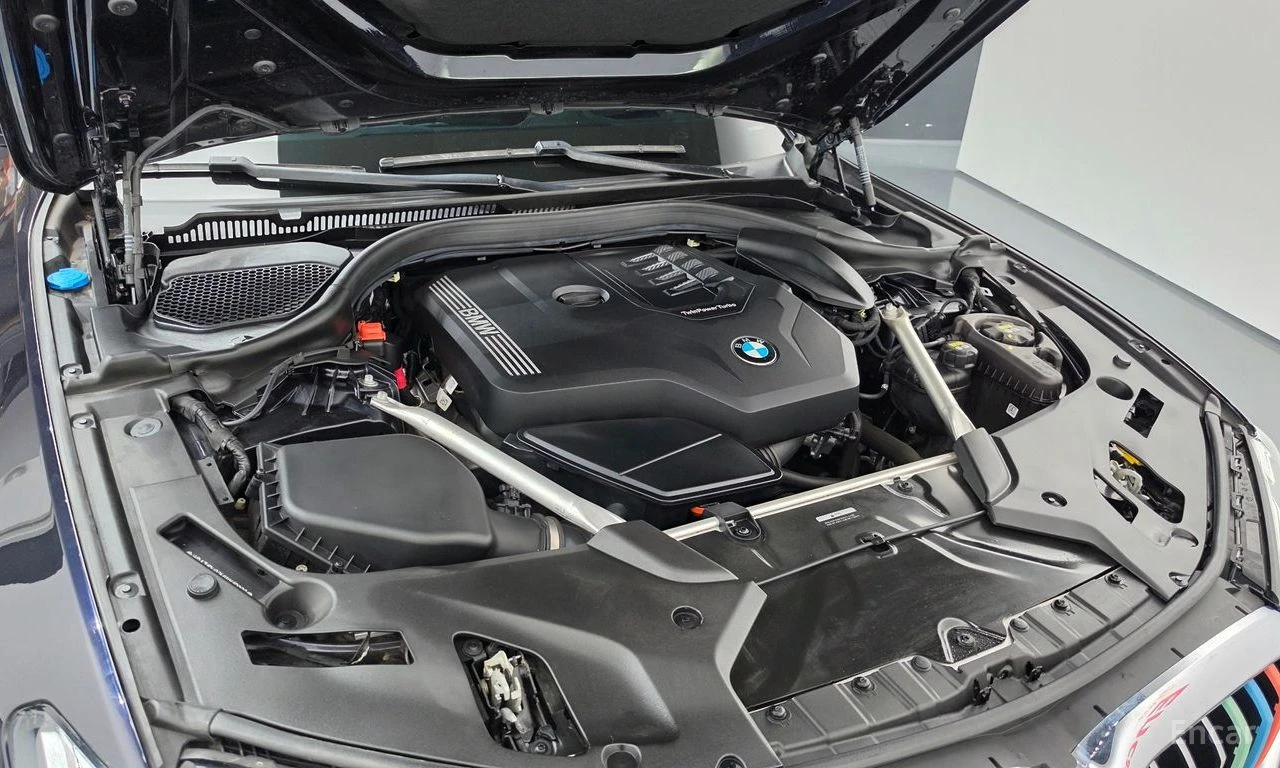 BMW 530 M* SPORT* HARMON* KARDON* ОБДУХВАНЕ* ДИСТРОНИК* ХЕ, снимка 17 - Автомобили и джипове - 55960035