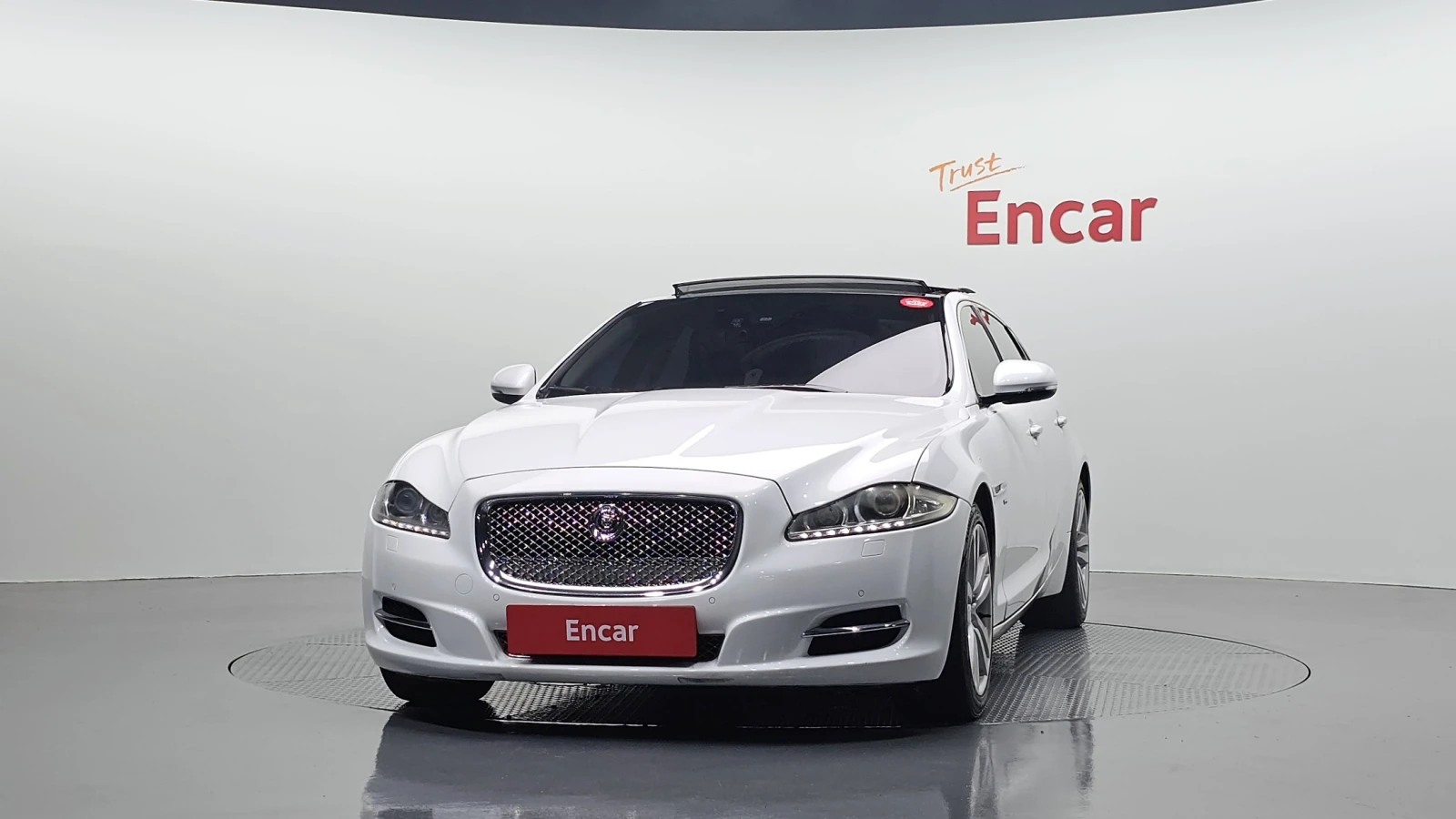 Jaguar Xj 3.0SC PREMIUM LUXURY LWB, снимка 2 - Автомобили и джипове - 56118396