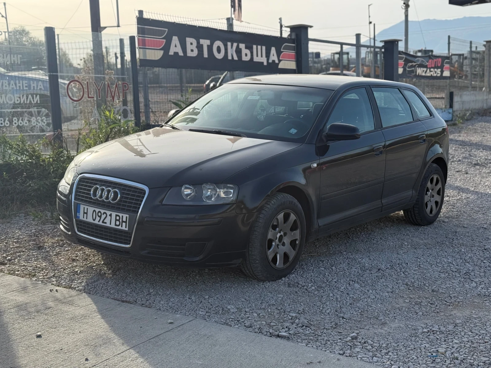 Audi A3 НАПЪЛНО ОБСЛУЖЕН / ВСИЧКО ПЛАТЕНО / 105 К.С / .