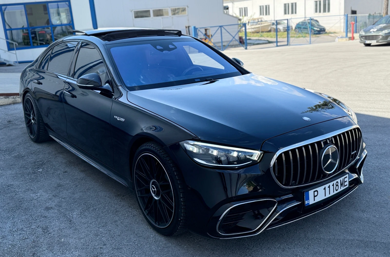 Mercedes-Benz S 580 * Carmine Red* S63E Performance Pack* LONG* , снимка 2 - Автомобили и джипове - 56337892