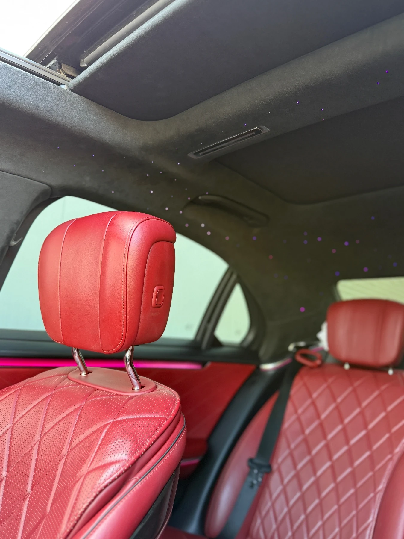 Mercedes-Benz S 580 * Carmine Red* S63E Performance Pack* LONG* , снимка 12 - Автомобили и джипове - 56337892