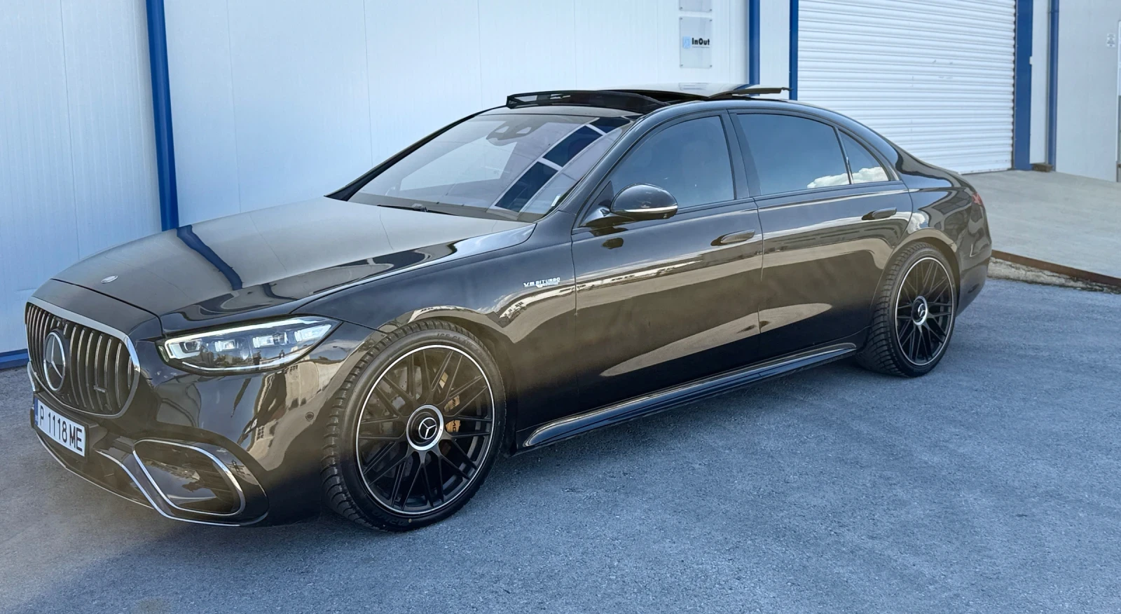 Mercedes-Benz S 580 * Carmine Red* S63E Performance Pack* LONG* , снимка 3 - Автомобили и джипове - 56337892
