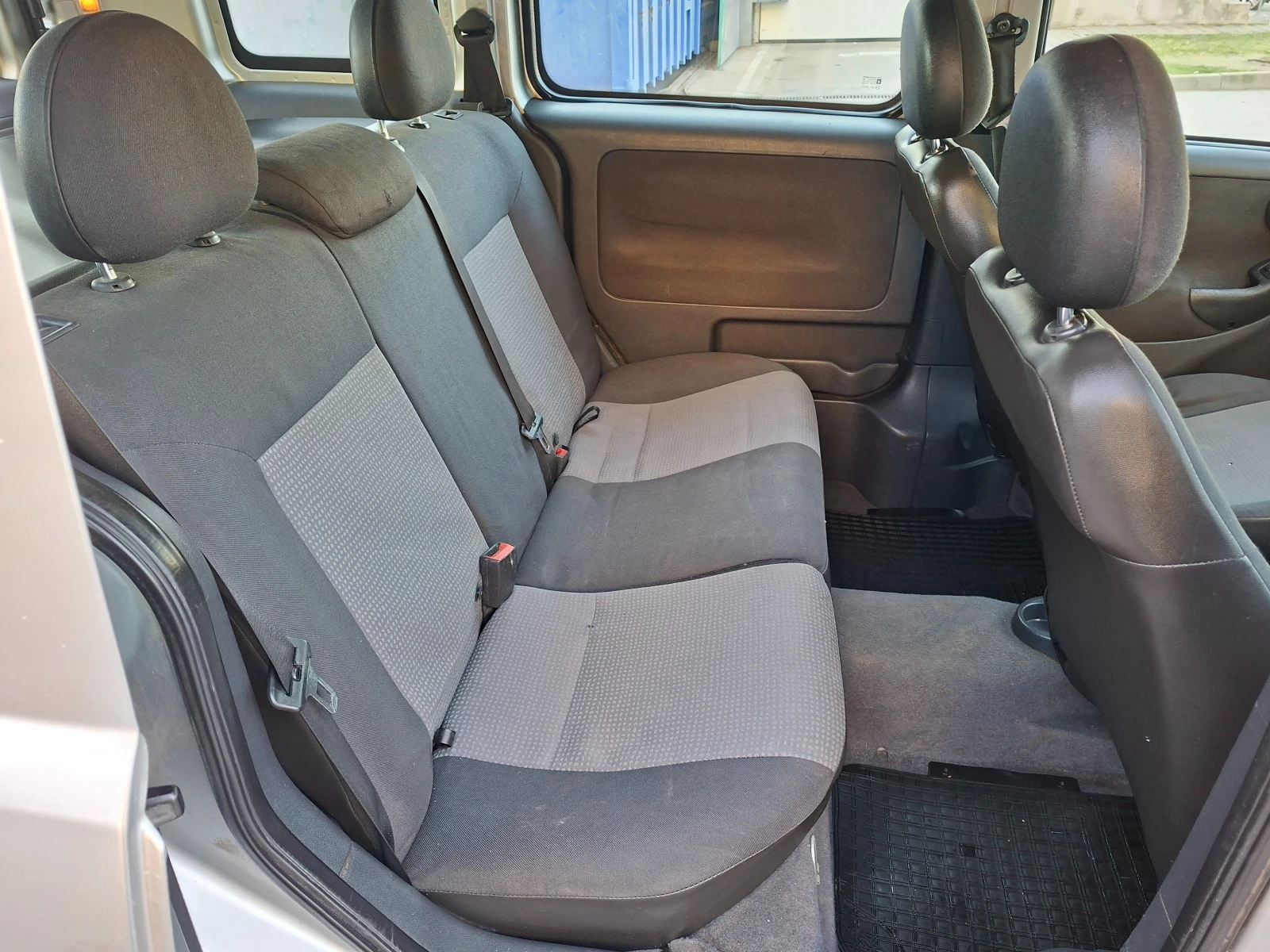 Opel Combo 1.6 EcoFlex 6+ 1 - EКО 4, снимка 14 - Автомобили и джипове - 56569724