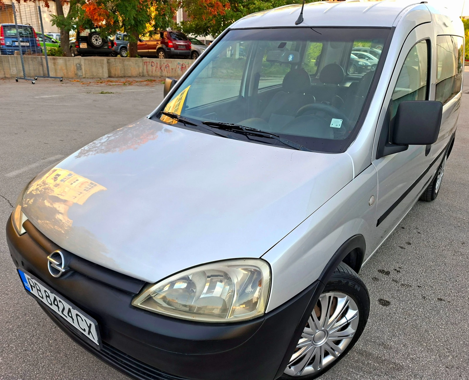 Opel Combo 1.6 EcoFlex 6+ 1 - EКО 4, снимка 9 - Автомобили и джипове - 56569724