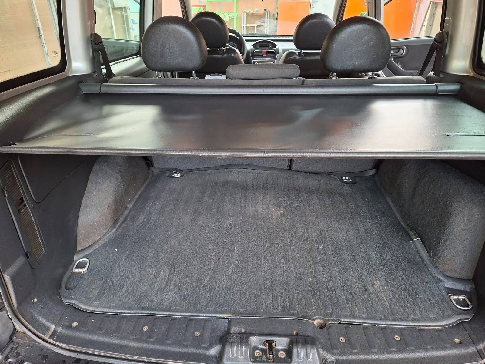 Opel Combo 1.6 EcoFlex 6+ 1 - EКО 4, снимка 11 - Автомобили и джипове - 56569724