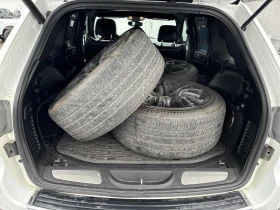 Jeep Grand cherokee OVERLAND* HEMI* 8ZF* Втори Фейс* 2 чифта джанти* , снимка 9