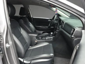Kia Sportage 2.0 CRDi 4WD, снимка 11