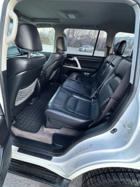 Toyota Land cruiser 200 4.5D V8 272ps Facelift - 70000 лв. / 35790.43 € - 93700304 8
