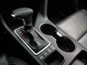 Kia Sportage 2.0 CRDi 4WD - 11682 € / 22848.01 лв. - 92478080 9