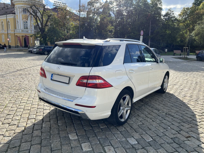 Mercedes-Benz ML 250 AMG Air Harman, снимка 13 - Автомобили и джипове - 47506567