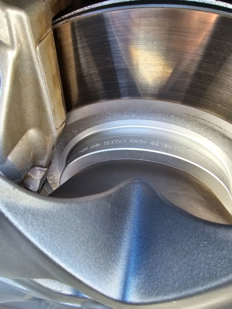 Infiniti QX70 S, снимка 17 - Автомобили и джипове - 52508225