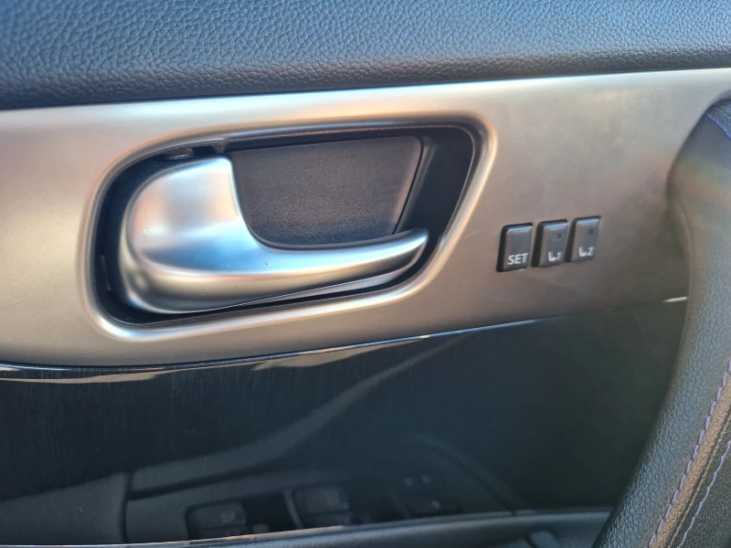 Infiniti QX70 S, снимка 9 - Автомобили и джипове - 52508225