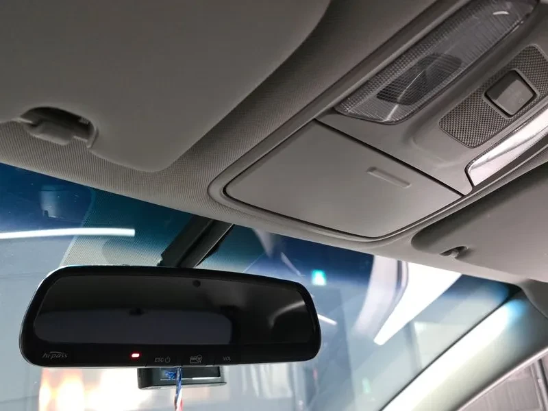 Kia Sportage 2.0 CRDi 4WD, снимка 16 - Автомобили и джипове - 54275009