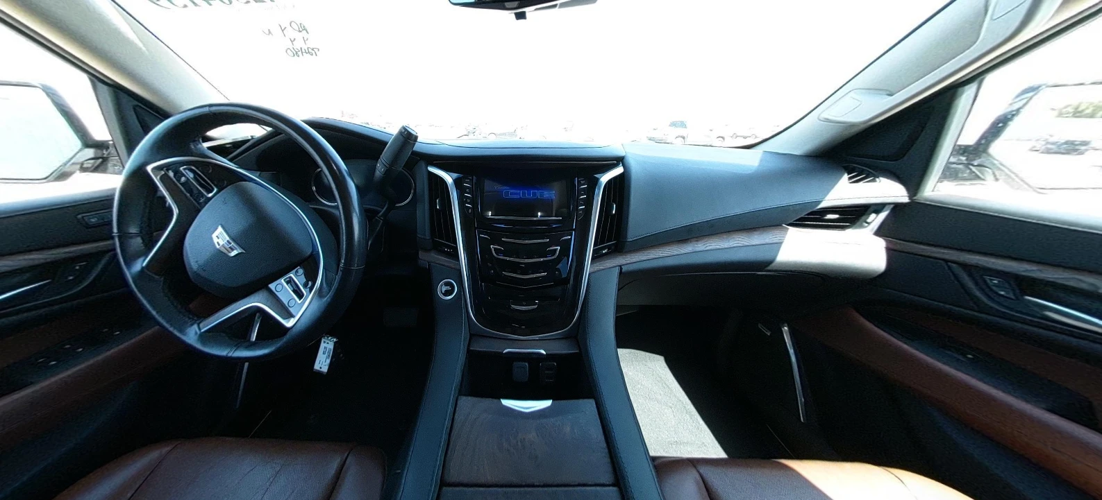 Cadillac Escalade LUXURY 6.2L ОБДУХВАНЕ/DVD/ПАНО - изображение 8