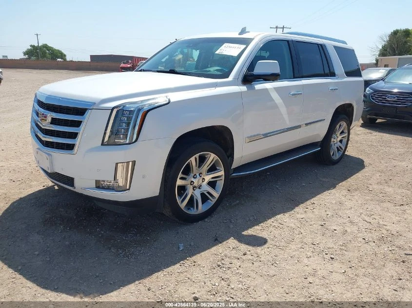 Cadillac Escalade LUXURY 6.2L ОБДУХВАНЕ/DVD/ПАНО - изображение 3