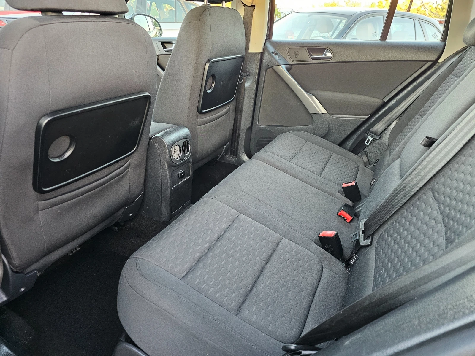 VW Tiguan 2.0TDI, 140к.с., 4х4  - изображение 10
