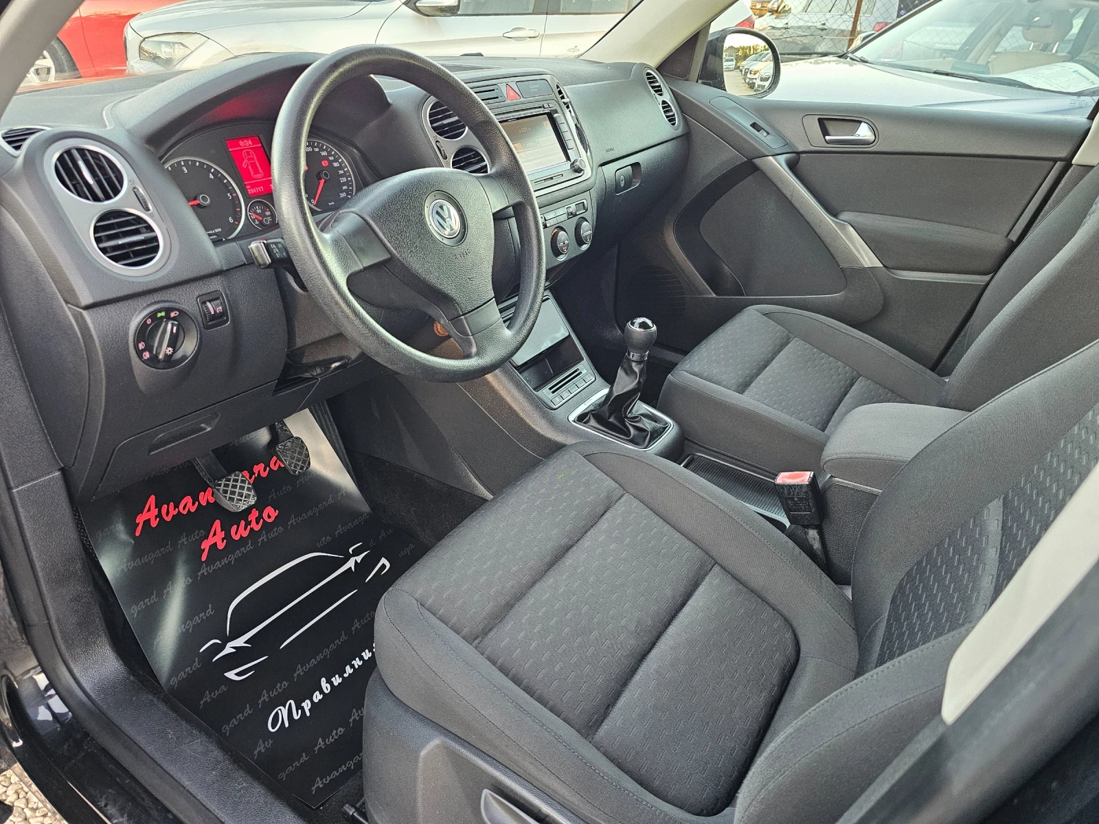 VW Tiguan 2.0TDI, 140к.с., 4х4  - изображение 8