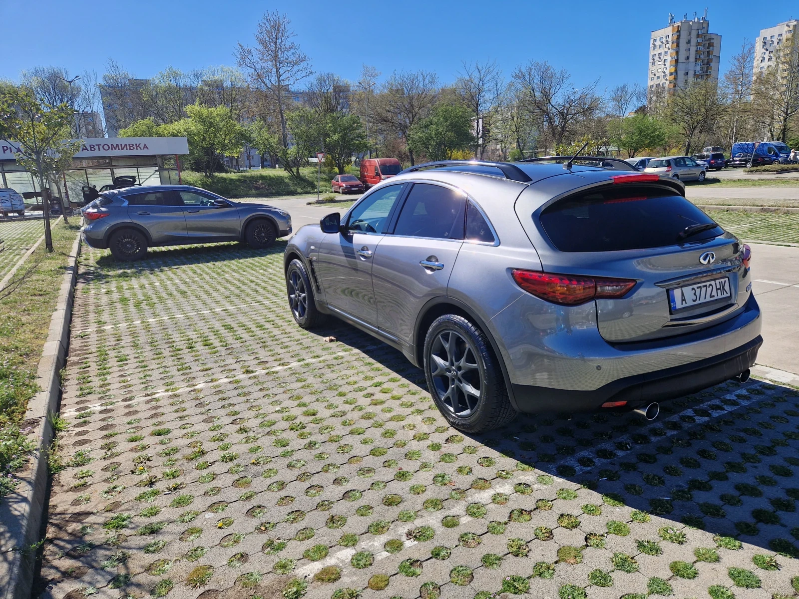 Infiniti QX70 S - изображение 3