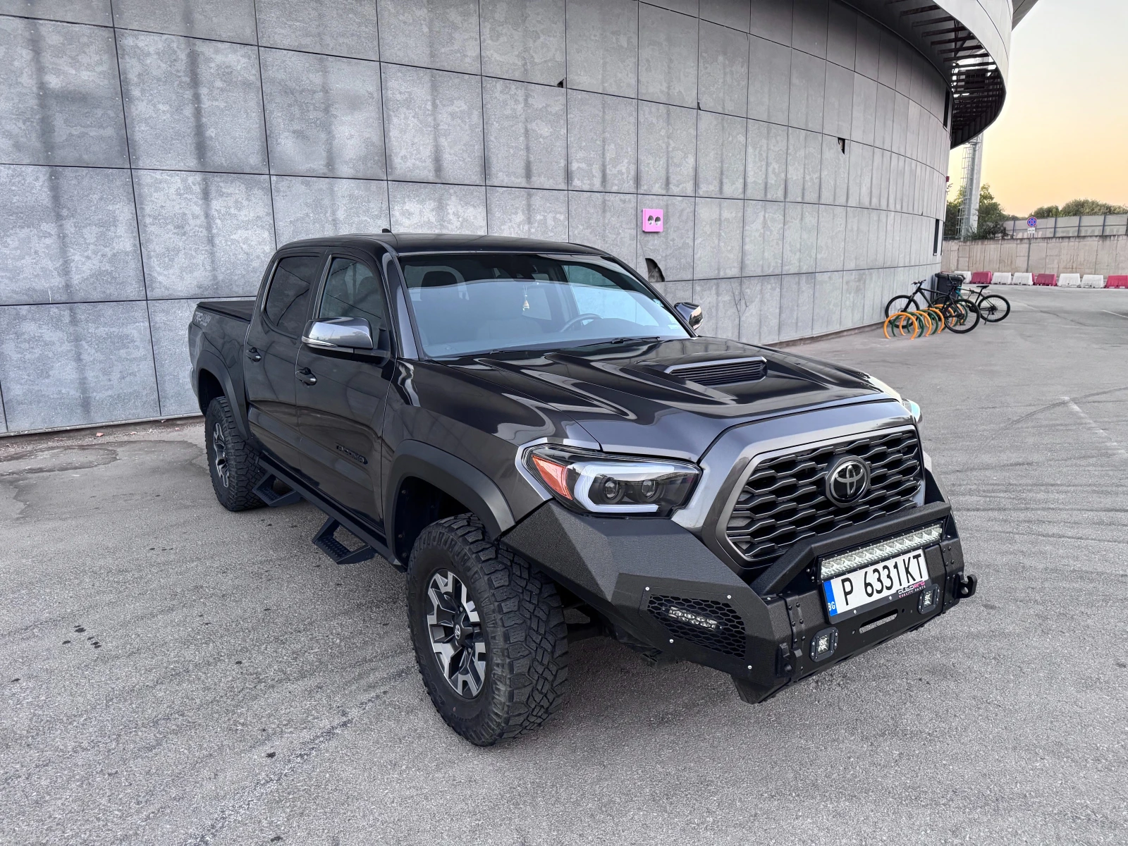 Toyota Tacoma TRD - изображение 6