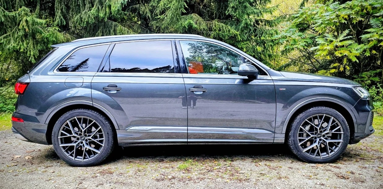 Audi Q7 55 TFSI Quattro S - line - изображение 2
