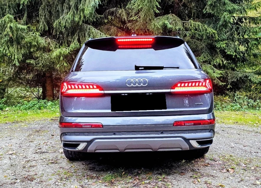 Audi Q7 55 TFSI Quattro S - line - изображение 4