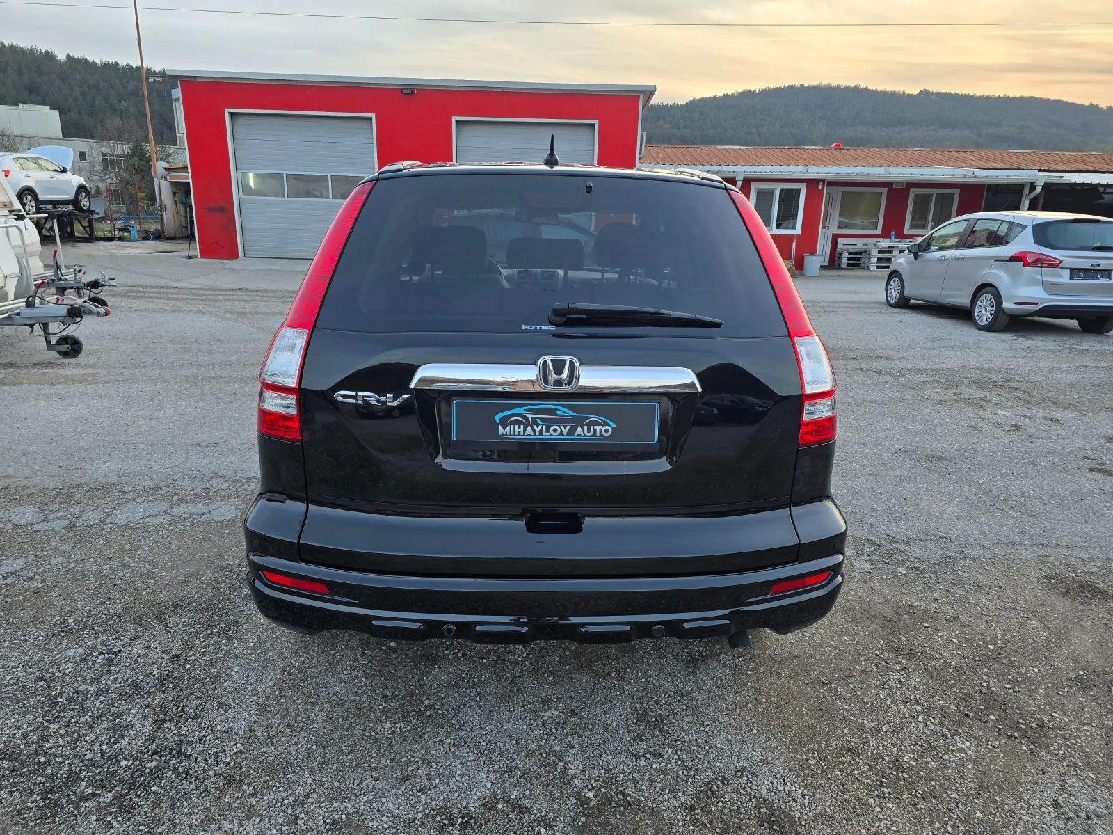 Honda Cr-v 2.2D /110ХИЛ.КМ/ЧИСТО НОВИ ЗИМНИ ГУМИ  - изображение 4