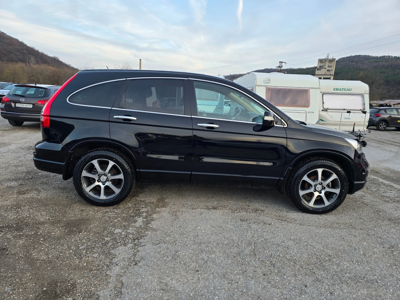 Honda Cr-v 2.2D /110ХИЛ.КМ/ЧИСТО НОВИ ЗИМНИ ГУМИ  - изображение 2