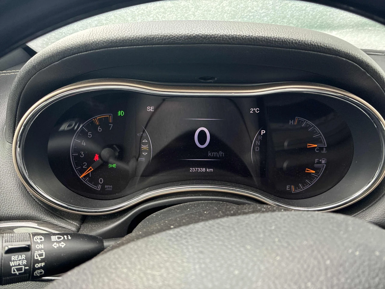 Jeep Grand cherokee OVERLAND* HEMI* 8ZF* Втори Фейс* 2 чифта джанти* , снимка 8 - Автомобили и джипове - 53915365