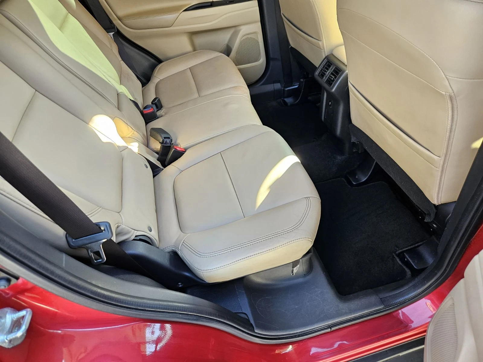 Mitsubishi Outlander 3.0 GT, снимка 16 - Автомобили и джипове - 54144201