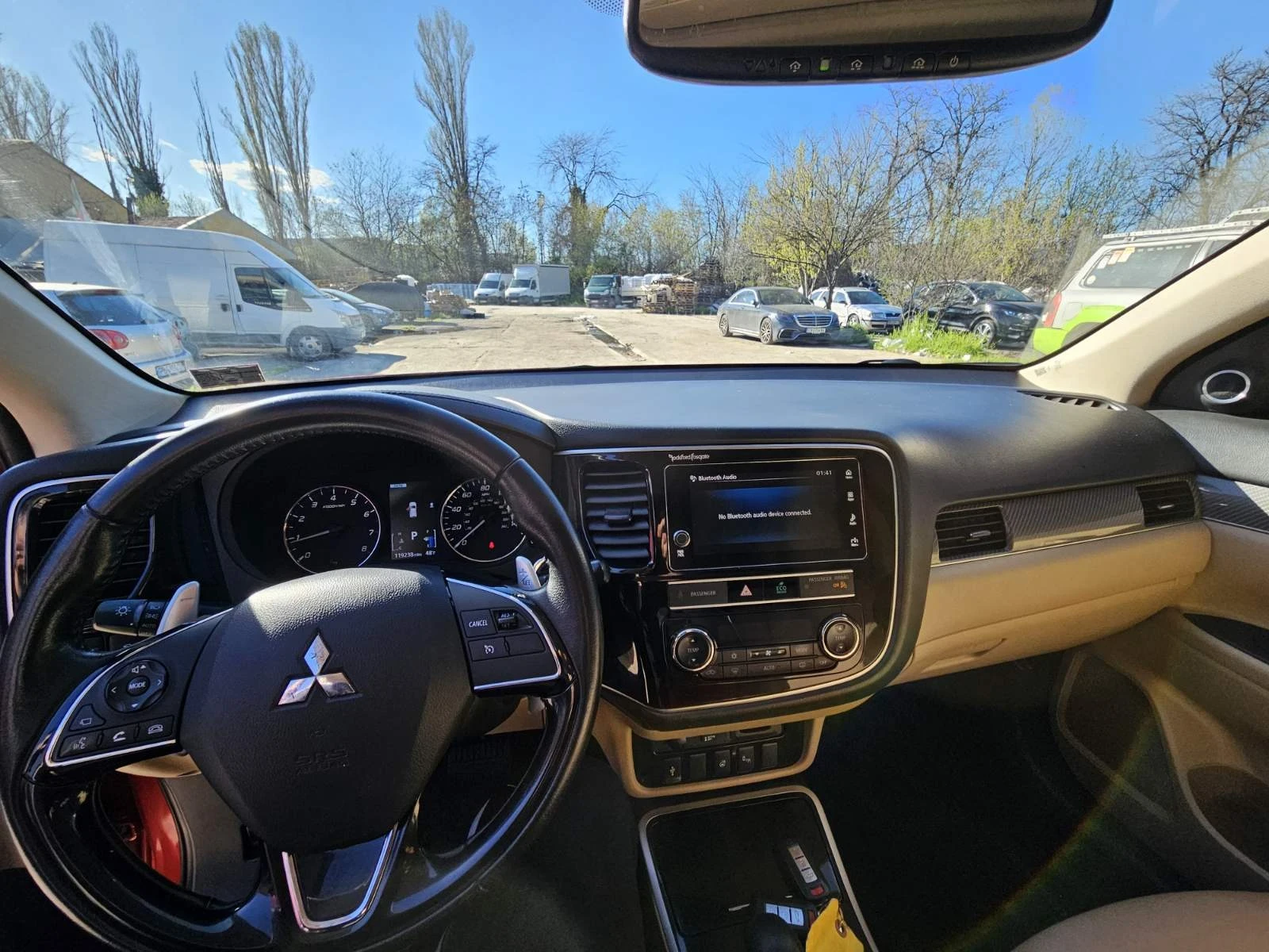 Mitsubishi Outlander 3.0 GT, снимка 10 - Автомобили и джипове - 54144201