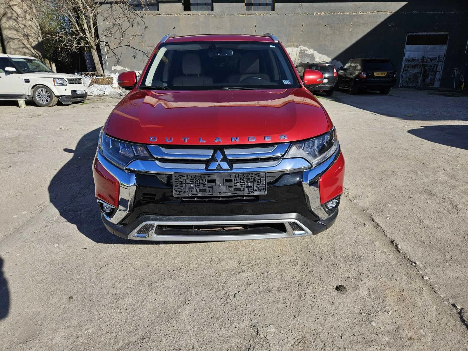 Mitsubishi Outlander 3.0 GT, снимка 5 - Автомобили и джипове - 54144201