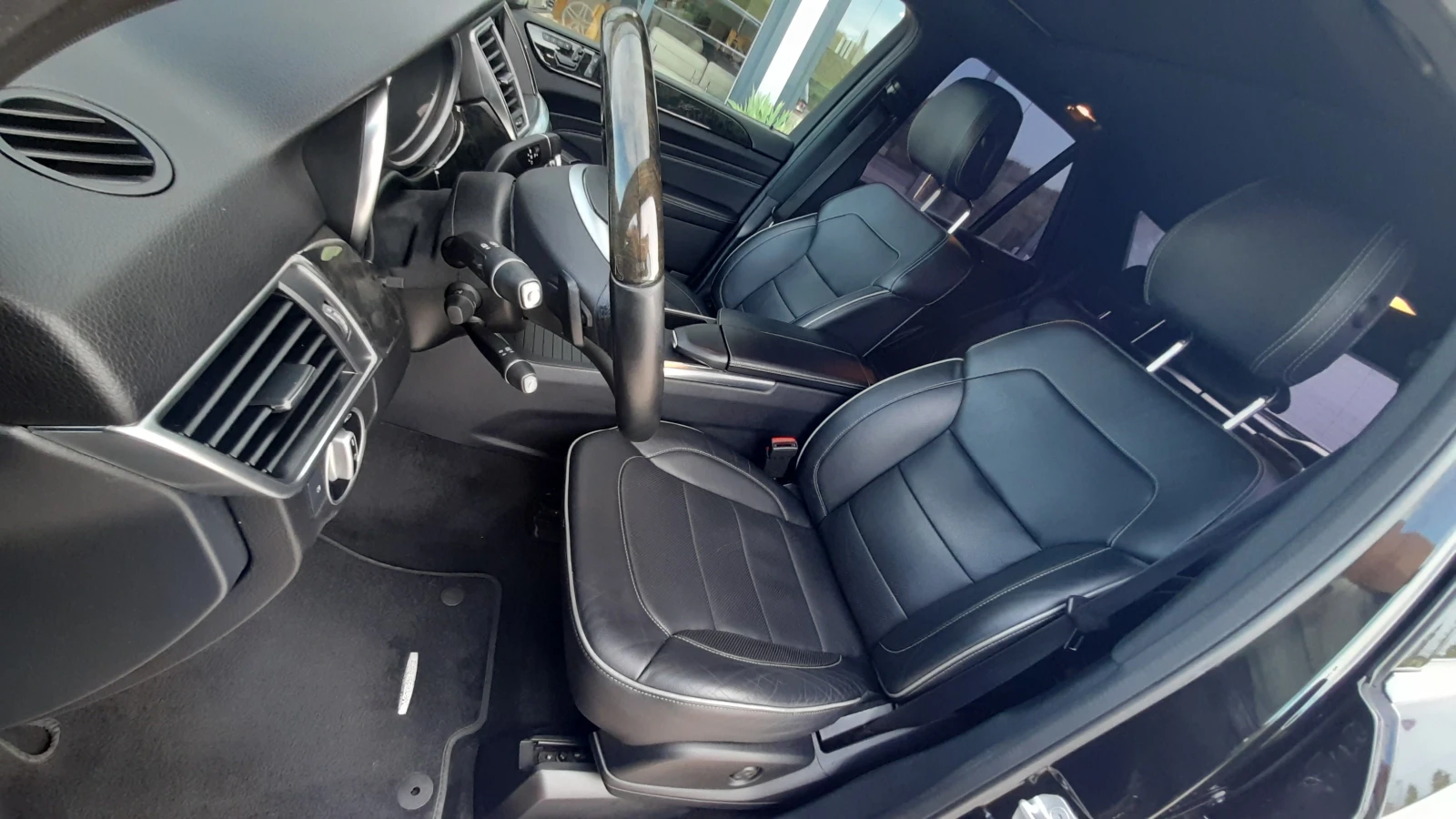 Mercedes-Benz ML 350 CDI-AMG-SWISS, снимка 9 - Автомобили и джипове - 54874448