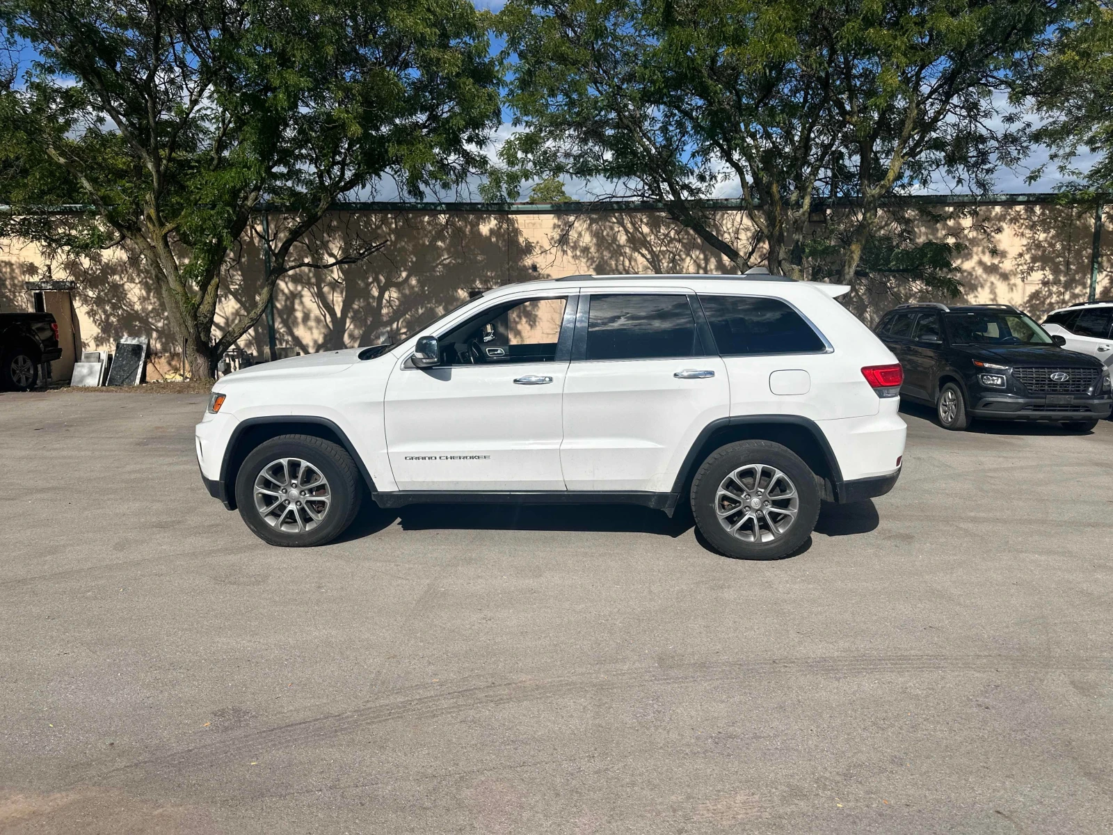 Jeep Grand cherokee * Limited * АВТОКРЕДИТ БЕЗ ПЪРВОНАЧАЛНА ВНОСКА* , снимка 14 - Автомобили и джипове - 56092829