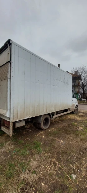 Mercedes-Benz Sprinter 412 с падащ борд, снимка 2