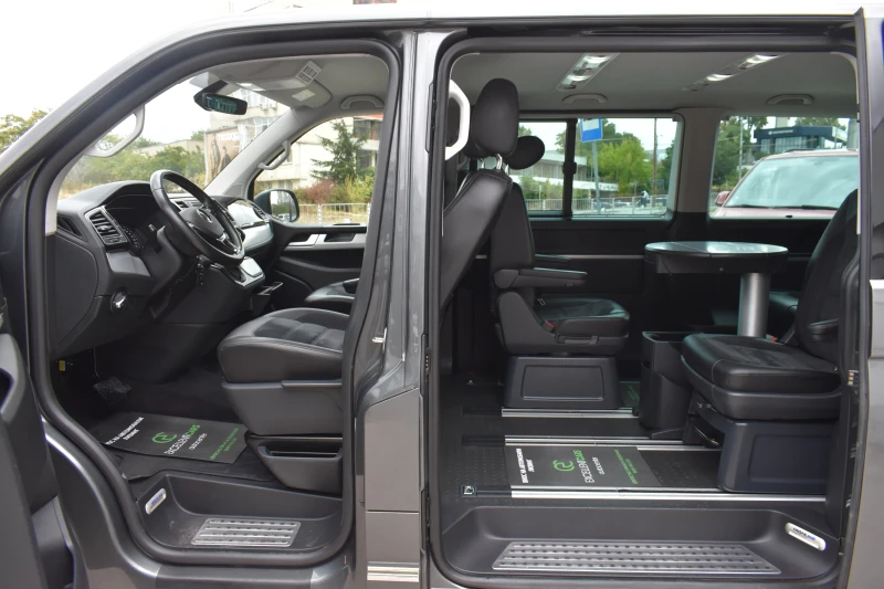 VW Multivan 2.0ТDI* 4MOTION* SWISS, снимка 9 - Бусове и автобуси - 51933077