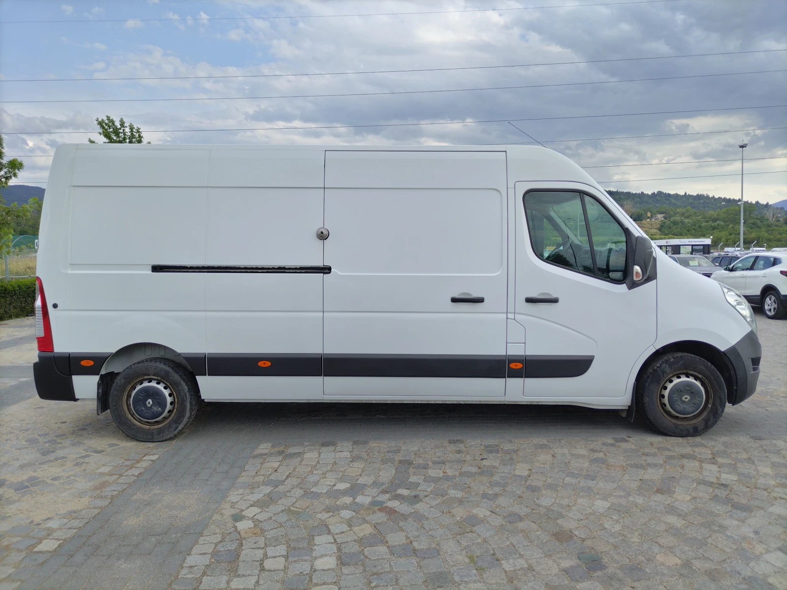 Renault Master 2.3dCi 136к.с. L3H2 - изображение 4