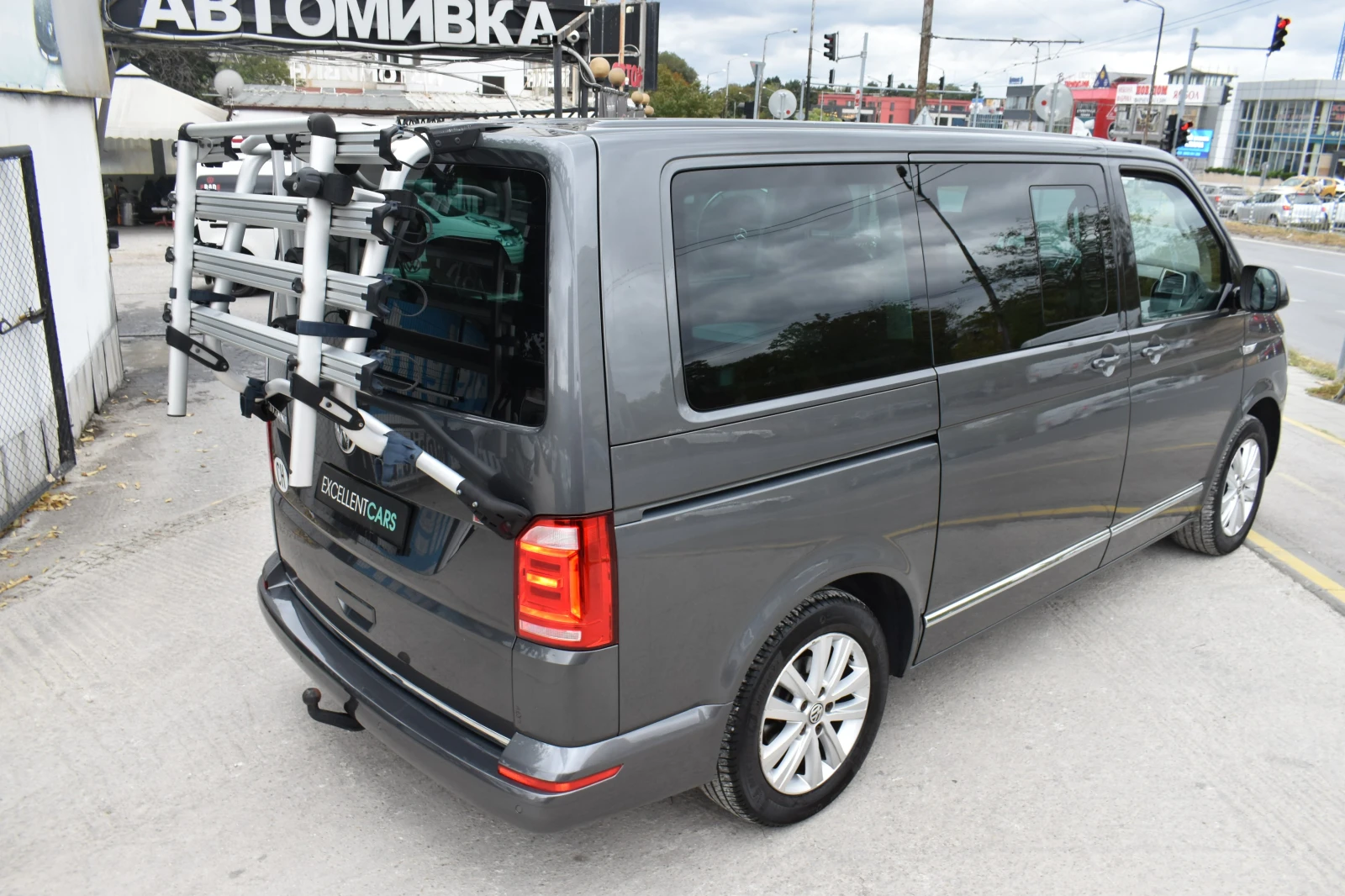 VW Multivan 2.0ТDI* 4MOTION* SWISS - изображение 4
