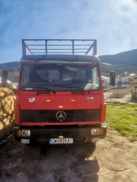  Mercedes-Benz 817