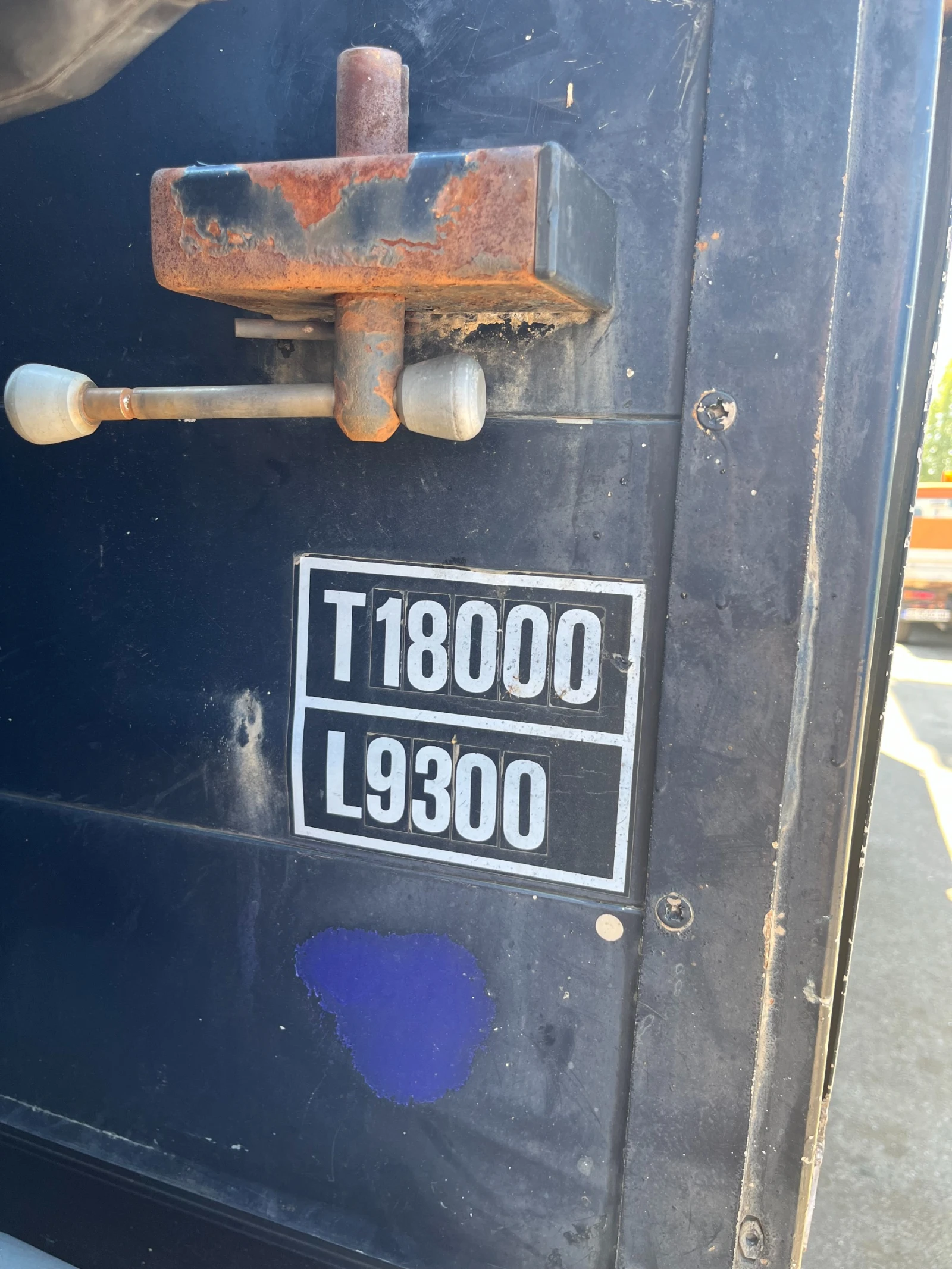 Man 19343 Продава се от фирма - изображение 9