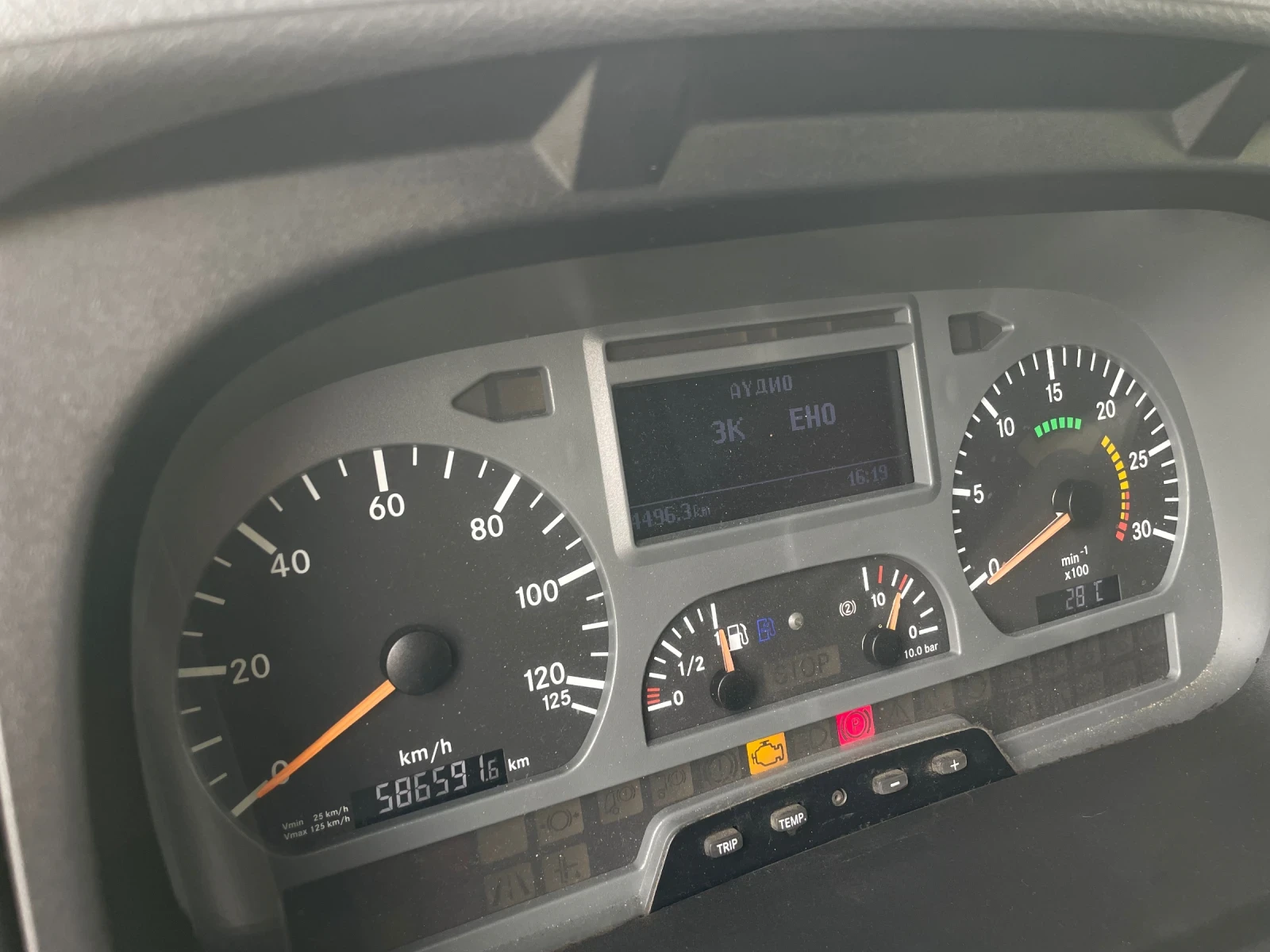 Mercedes-Benz Atego 1324 - изображение 10