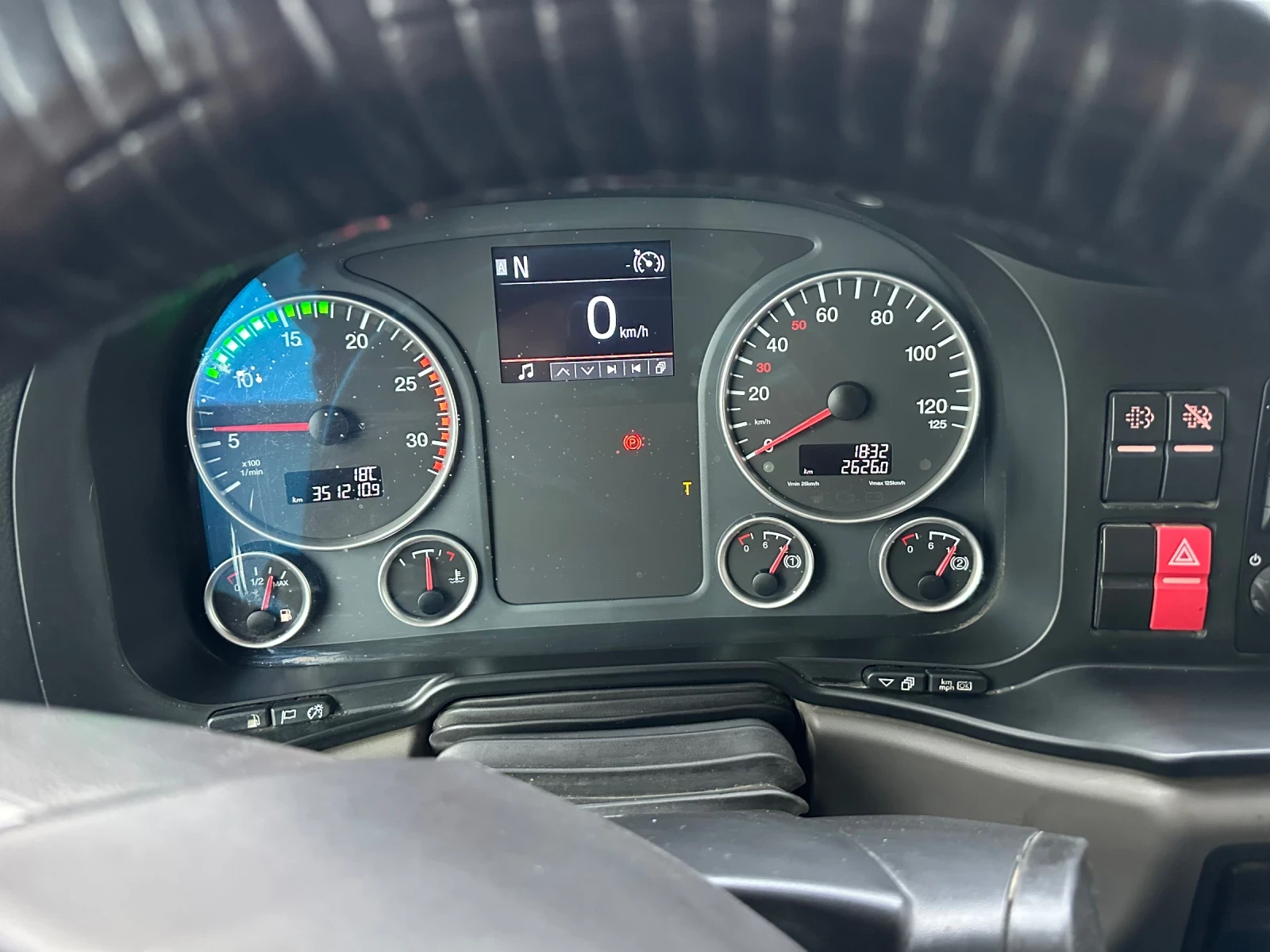 Man Tgs 41.500, снимка 10 - Камиони - 54076206