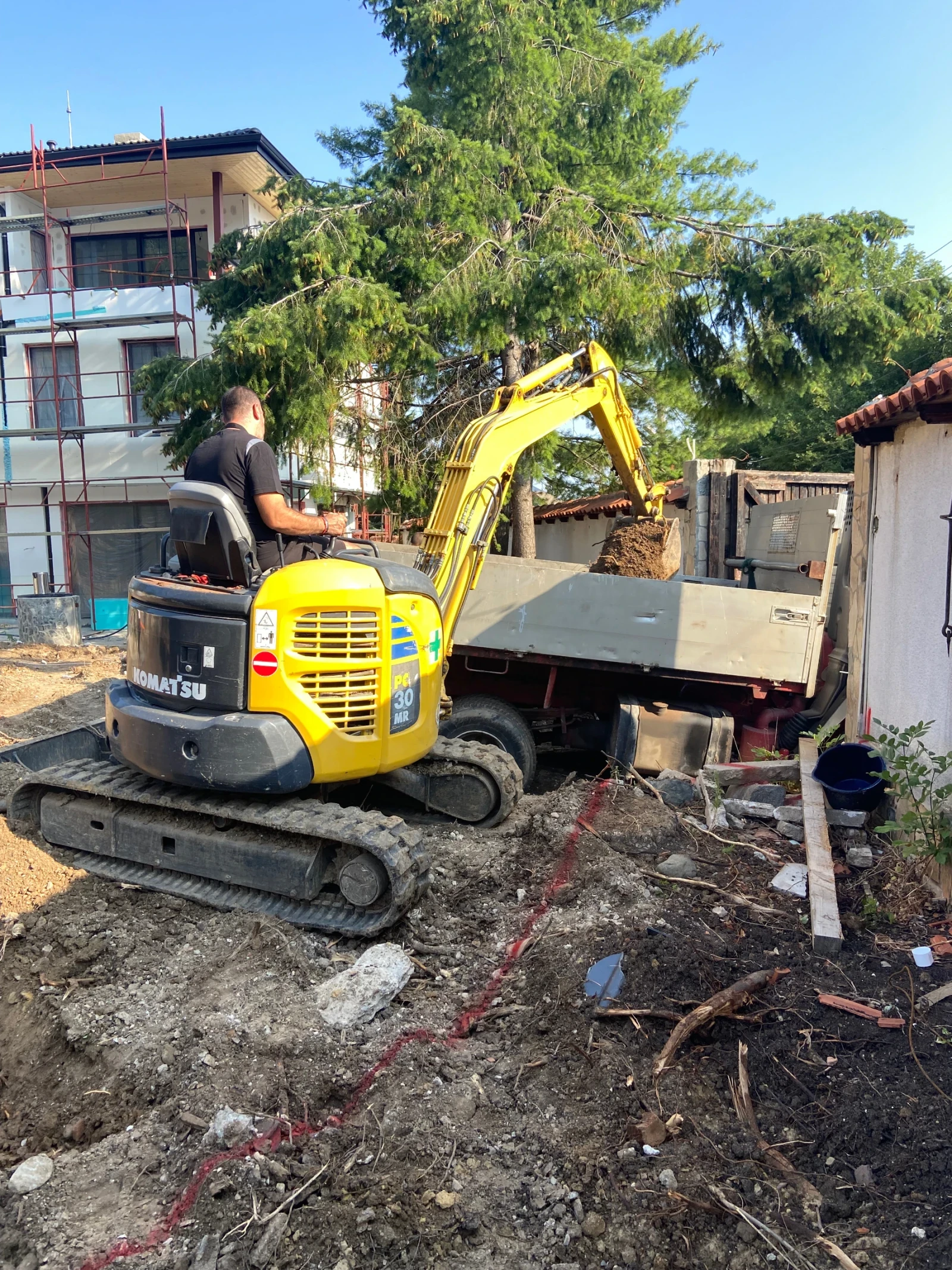 Багер Komatsu PC30 MR - изображение 2