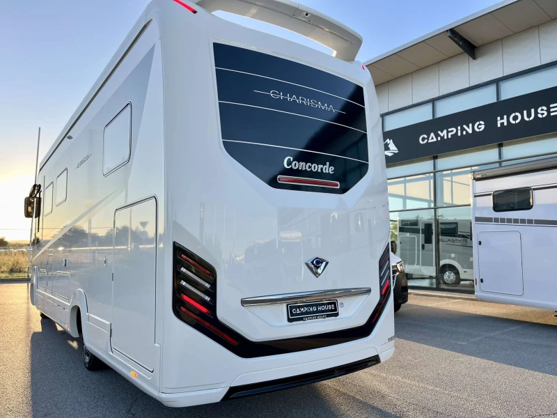 Кемпер Concorde Charisma 2025 3.0 Iveco  FULL Centurion Style, снимка 15 - Каравани и кемпери - 51126947