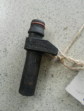 датчик колянов вал Мерцедес Е200 компресор 2.0