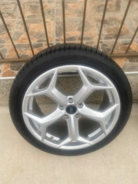 Гуми с джанти Bridgestone 225/45R18, снимка 8