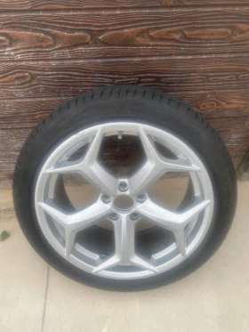 Гуми с джанти Bridgestone 225/45R18, снимка 1