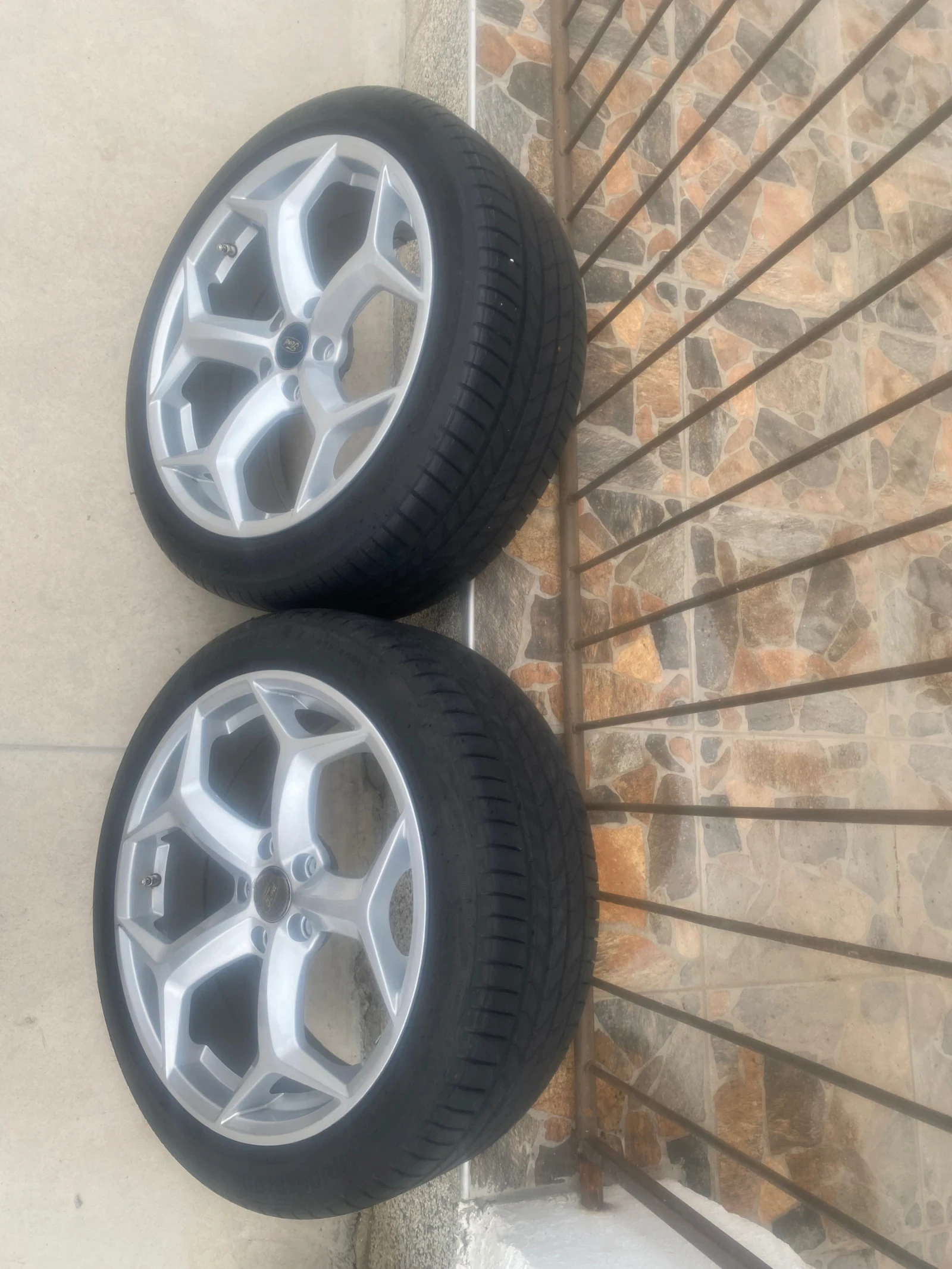 Гуми с джанти Bridgestone 225/45R18, снимка 7 - Гуми и джанти - 54651120