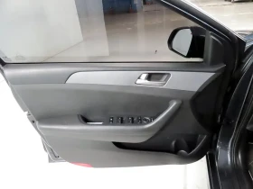 Hyundai Sonata 2.0 - САМО 30% АВАНС, снимка 15