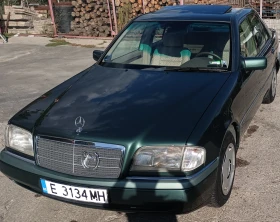 Mercedes-Benz C 180, снимка 2